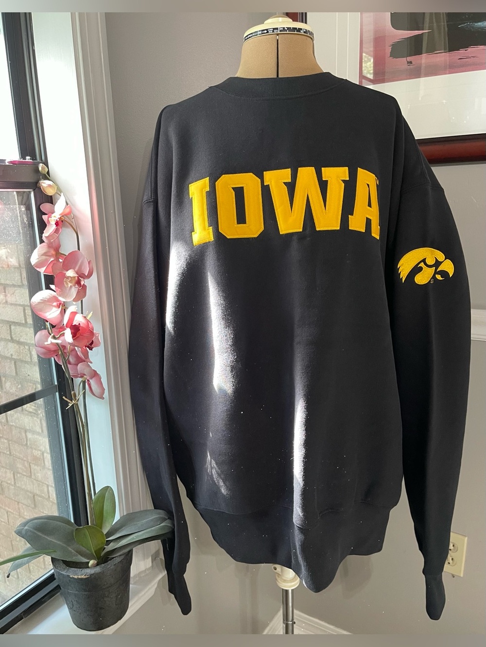 University of Iowa Hawkeyes Women’s Black and Gold Crewneck Sweater
